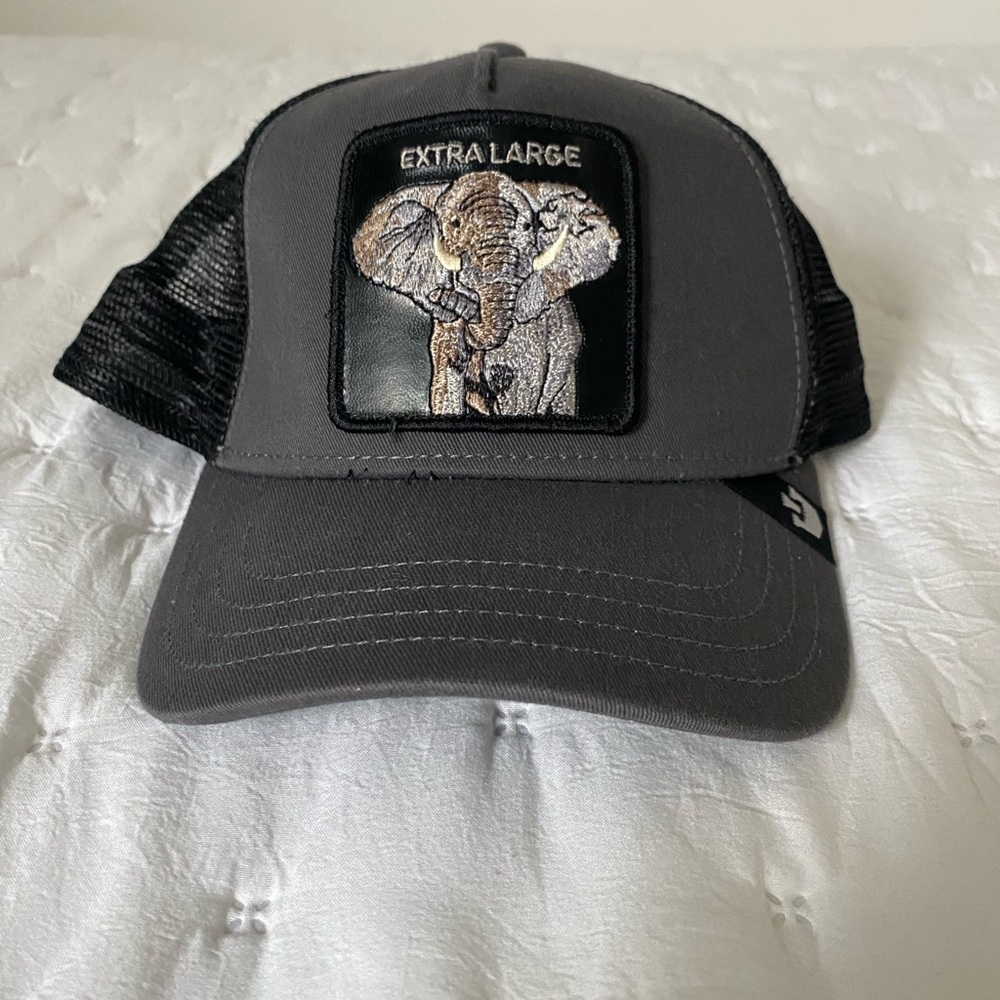 Goorin Bros Black Trucker Hat, Extra Large Elephant patch